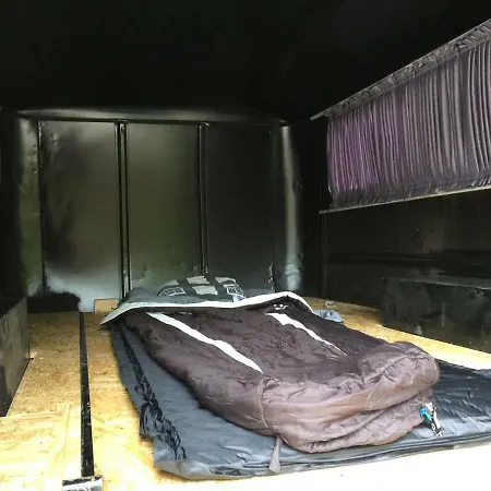 Lyxtält Black Pearl Gothic Mobil Feuchtwangen